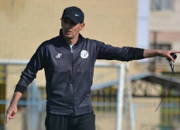 فرد ملکیان: نگه داشتن حسین حسینی به استقلال لطمه می‌زند