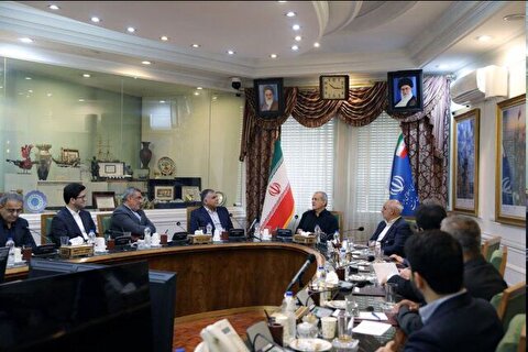 پزشکیان در بازدید از وزارت نفت: به هیچ‌وجه زیر بار زور و قلدری نمی‌رویم.