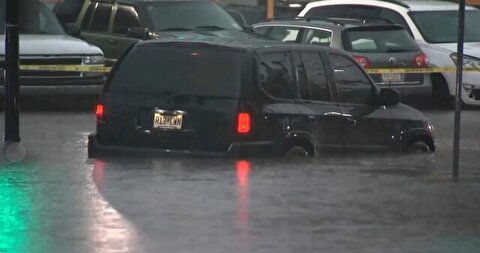 سیل و طوفان‌های ویرانگر در چند شهر آمریکا / تایید ۲ کشته در «نیوجرسی» و اختلال در متروی نیویورک