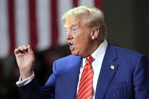 انتقاد شدید ترامپ از خروج نظامی آمریکا از افغانستان