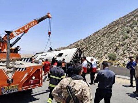 تحقیقات قضایی درباره حادثه مرگبار واژگونی اتوبوس در کوار آغاز شد