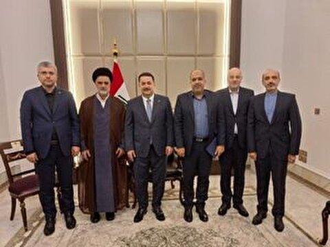 نخست‌وزیر عراق: در کنار ایران ایستاده‌ایم