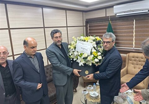 دیدار سخنگوی وزارت خارجه با تنها بازمانده خانواده شهید صدیقی صابر