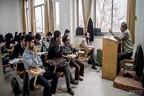 زمان آغاز سال تحصیلی دانشگاه‌ها اعلام شد/کلاس‌های درس حضوری برگزار می‌شود؟