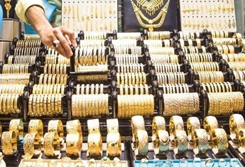پیش‌بینی قیمت طلا و سکه فردا پنجشنبه ۱۶ مرداد ۱۴۰۴ / بازار طلا همچنان تحت تاثیر دلار
