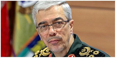حضور فرماندهان ارشد نظامی در مراسم چهلم شهید باقری + عکس