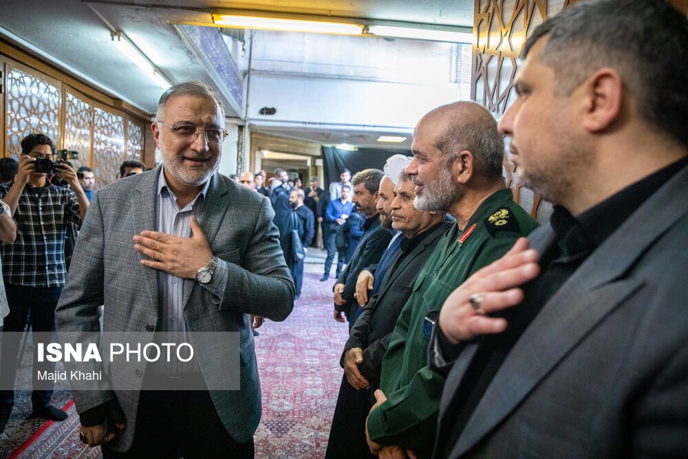 حضور فرماندهان ارشد نظامی در مراسم چهلم شهید باقری + عکس