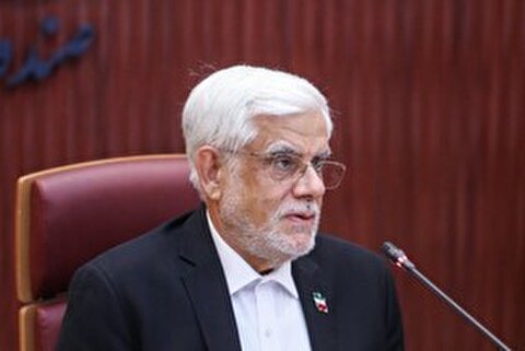 عارف: دولت به مناطق محروم توجه خاصی دارد/ راهبرد این دولت کلنگ زدن نیست
