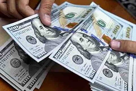کاهش قیمت دلار حواله به کانال ۶۹ هزار تومان در بازار ارز تجاری