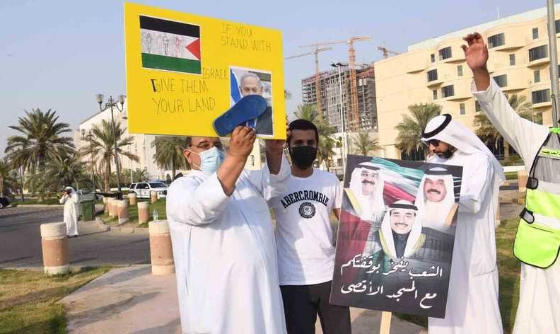 خطر نفوذ موساد در جوامع عربی