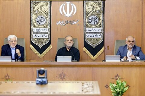 پزشکیان: «تعطیلی» پاک کردن صورت مسئله است و چاره مشکل کم‌آبی نیست