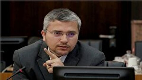 ایران زیر بار زور نمی‌رود/ غنی‌سازی، حق مسلم ملت است