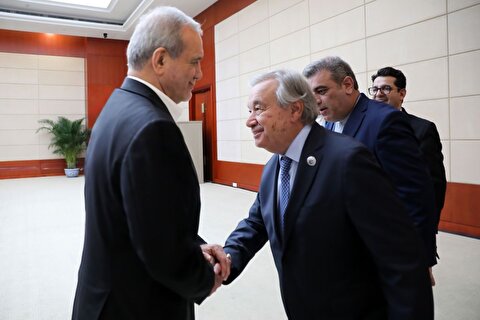 پزشکیان: ایران به دنبال حل مسئله هسته‌ای از مسیر دیپلماتیک است