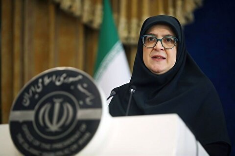 صدور گواهینامه موتورسیکلت برای زنان منع قانونی ندارد/ دولت استقبال کرد