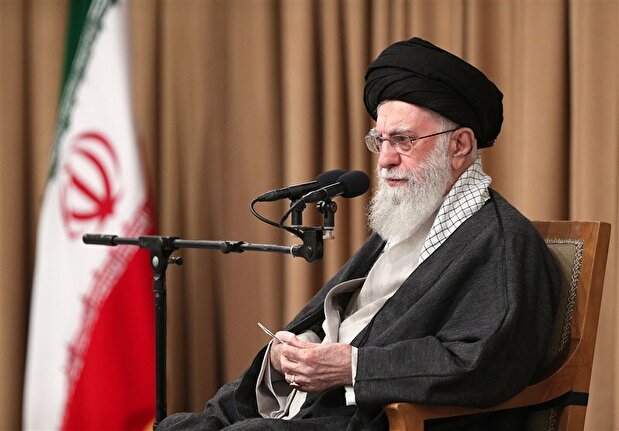 تمجید رهبر معظم انقلاب از سریال حضرت موسی(ع) به روایت حاتمی‌کیا