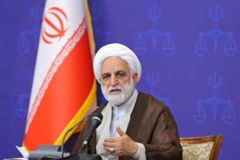 رئیس قوه‌قضائیه به قضات: تا جای ممکن قرار‌های منجر به بازداشت را طوری صادر کنید که فرد امکان تامین آن را داشته باشد