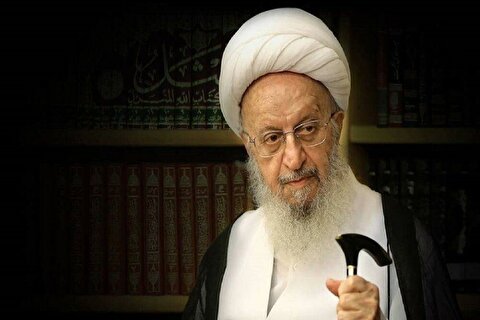 آیت‌الله مکارم‌شیرازی: برخی از بانک‌ها موجب افزایش تورم و فشار بر مردم شده‌اند