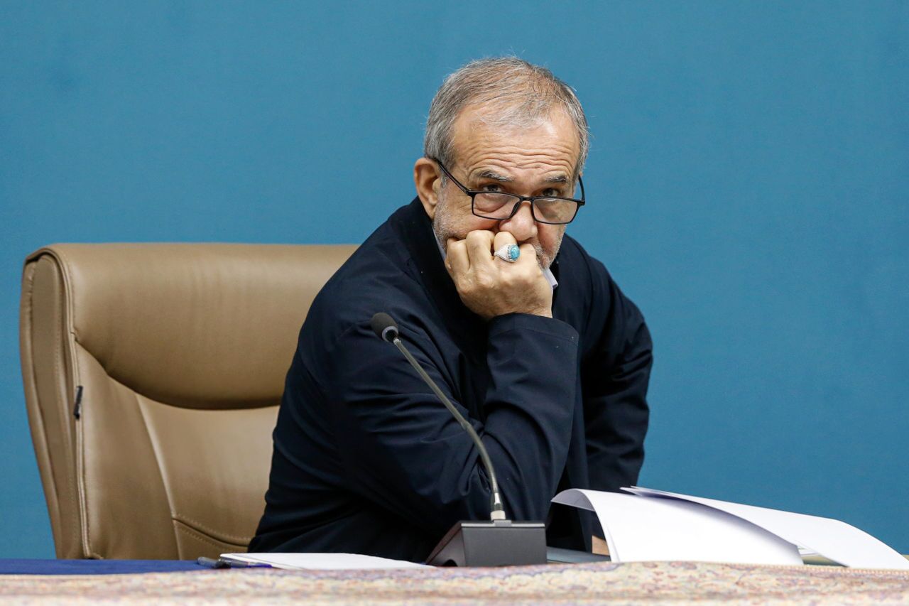 پزشکیان: دشمن بداند که با ترور، مملکت ما تسلیم نمی‌شود