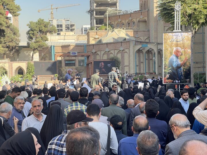 در مراسم وداع با پیکر محمد کاسبی چه گذشت؟