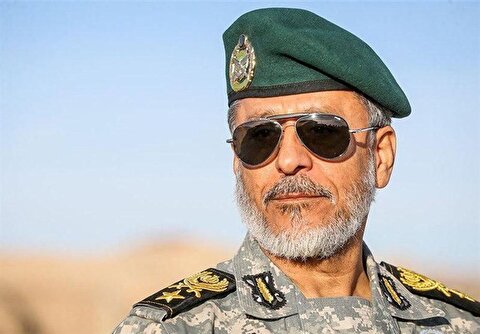 امیر دریادار سیاری: با آمادگی نیروهای مسلح، دشمن توان تعرض نخواهد داشت