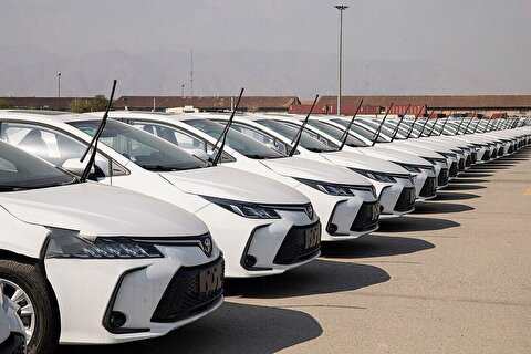 قیمت خودرو‌های داخلی و خارجی امروز پنجشنبه ۳ مهر + جدول