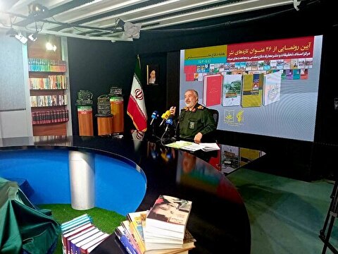 اشتباه محاسباتی دشمن ادامه دارد/ از دفاع مقدس تا جنگهای نوین
