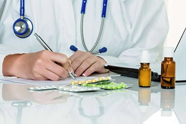 ۸۰ درصد مدعیان درمان در فضای مجازی پزشک نیستند