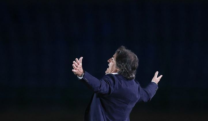 مدیر تیم آلومینیوم: مربی استقلال گفت ساپینتو می‌خواهد با خلیفه حرف بزند!/ دستیار او توهین کرد