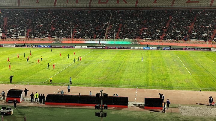 تراکتور و استقلال توسط کنفدراسیون فوتبال آسیا نقره داغ شدند