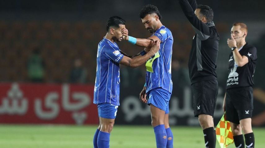 نیمکت‌نشینی در استقلال، بهای سنگین برای رضاییان