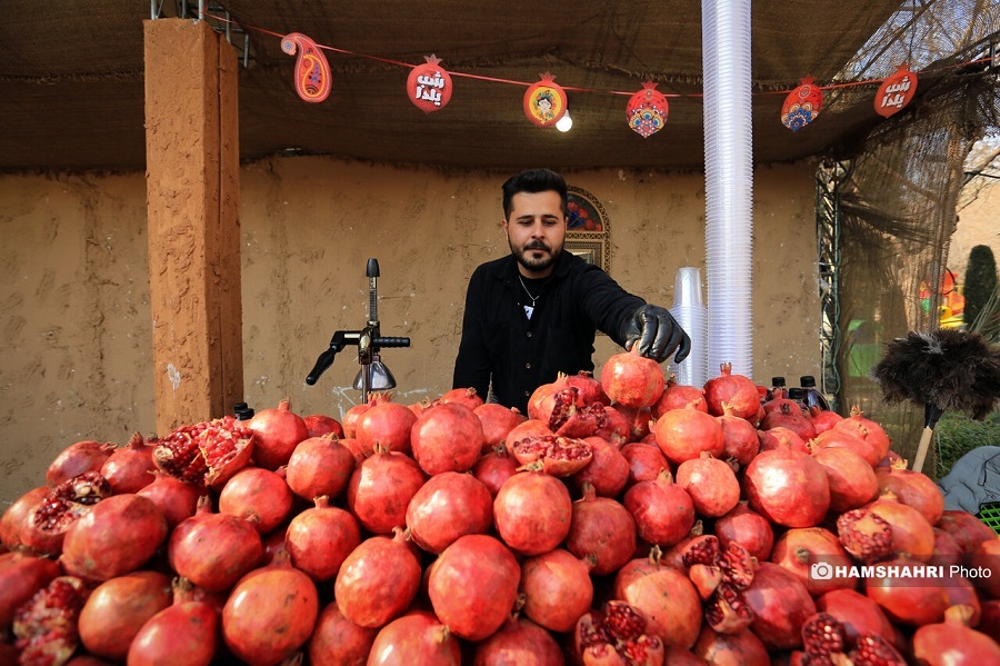 شب یلدا ۱۴۰۴ چند شنبه است ؟ + تاریخ شب یلدا ۱۴۰۴