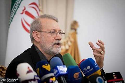 لاریجانی: برد موشک‌های ایران به غرب ربطی ندارد!