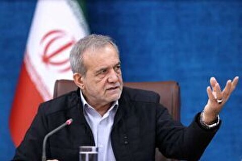 رئیس‌جمهور: کمبودها و نارسایی‌ها با مشارکت مردم و تکیه بر جوانان قابل حل است