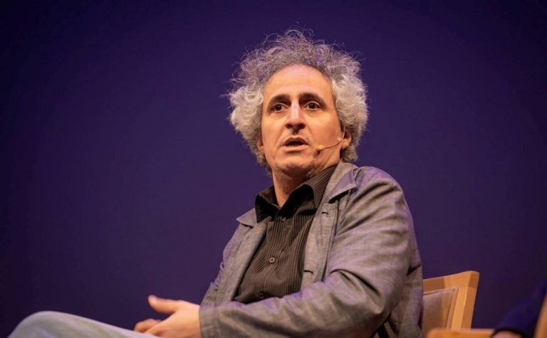 نامجو به همایون شجریان: تو از پدرت بهتر هستی!