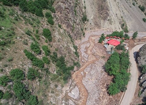 جاده چالوس تا تخلیه بار ترافیکی یک‌طرفه می‌شود