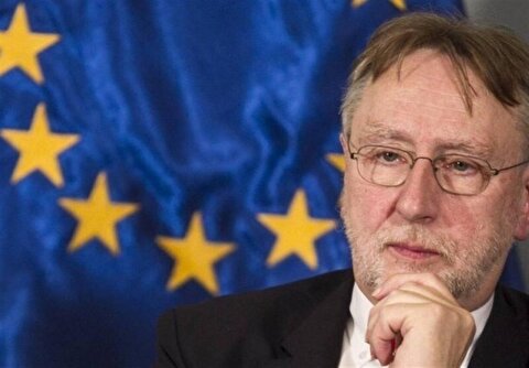 پارلمان اروپا خواستار توقف و اصلاح توافق تجاری با آمریکا شد