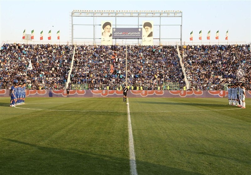 بلاتکلیفی در آستانه رویارویی استقلال و پادیاب/ زمینی برای برگزاری این بازی در دسترس نیست!