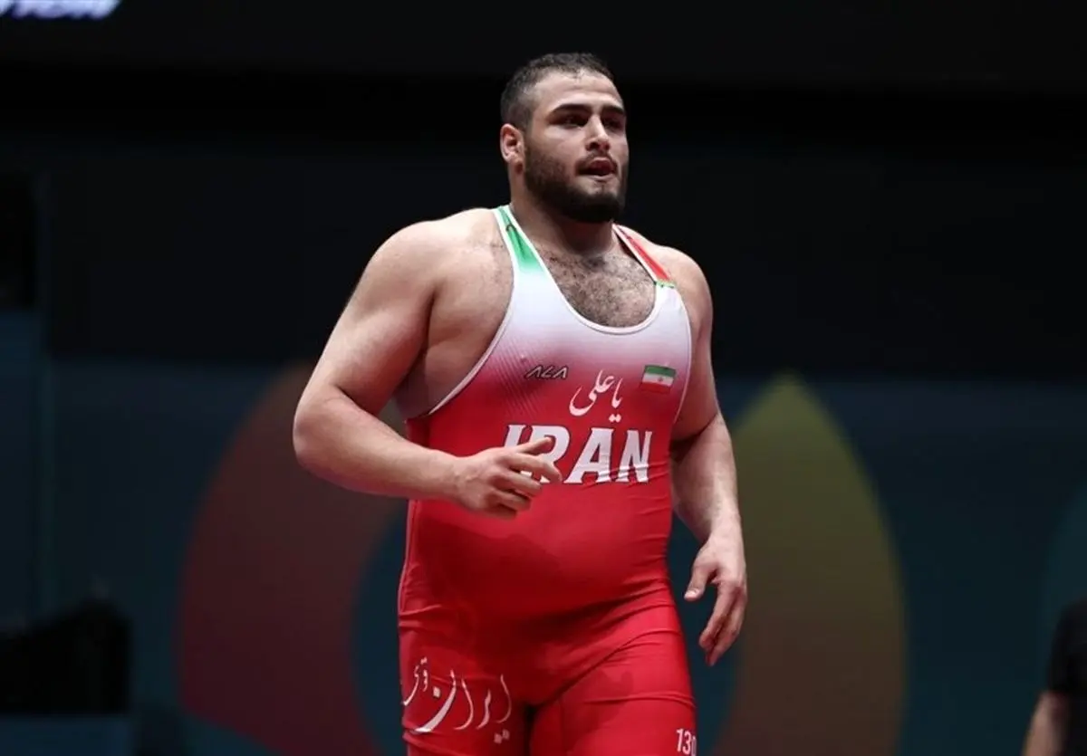 کشتی کشور‌های اسلامی؛ فردین هدایتی در ۳۵ ثانیه حریف را ضربه کرد و طلا گرفت