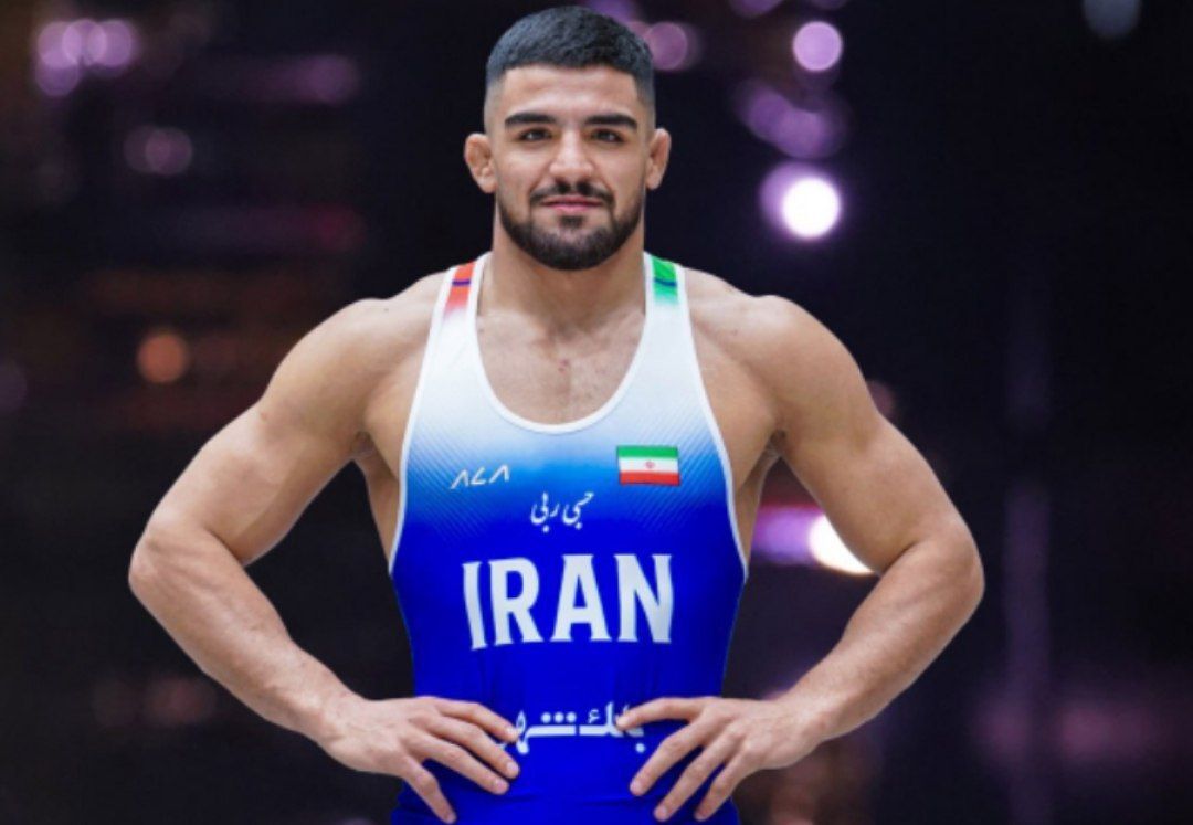 مبین عظیمی به مدال طلای کشتی آزاد جهان رسید