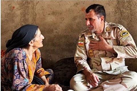 دلجویی جانشین مرزبانی سیستان و بلوچستان از بانوی حادثه دیده مرز میلک؛ ابلاغ پیام عذرخواهی فرمانده مرزبانی