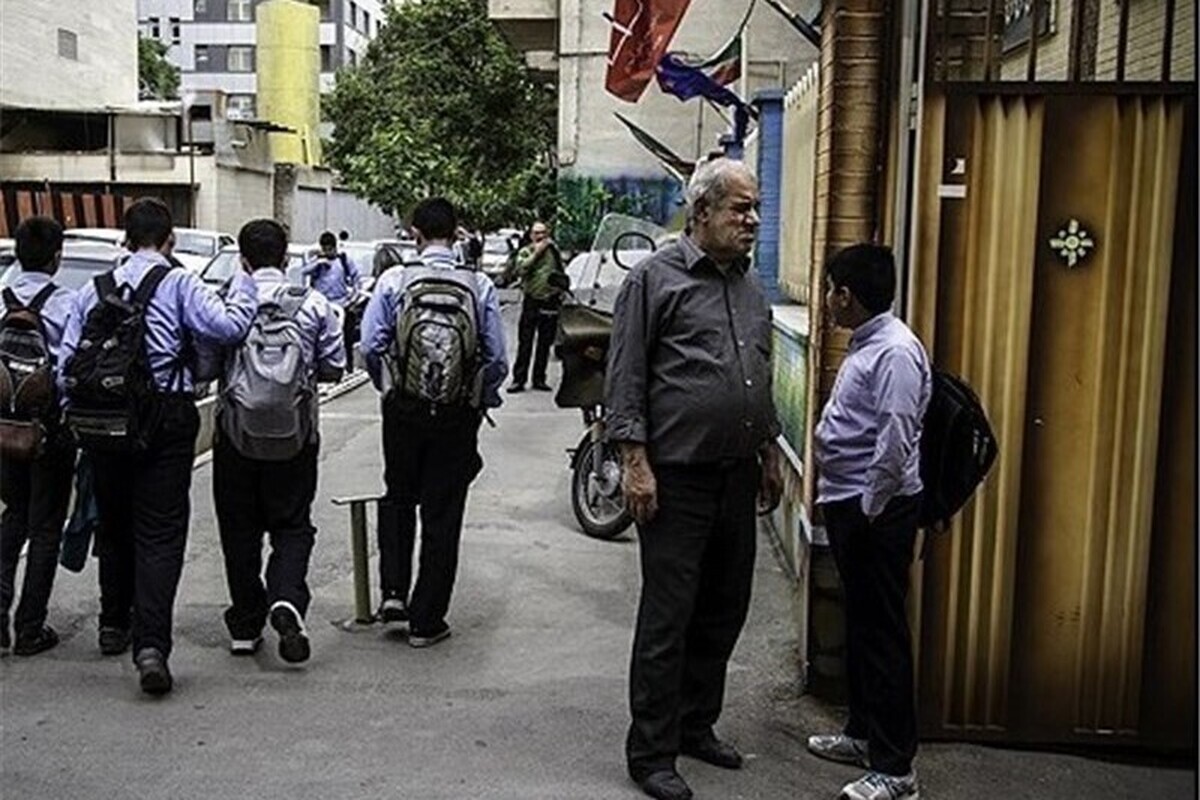 زمان انتشار دفترچه آزمون استخدام سرایدار مدرسه