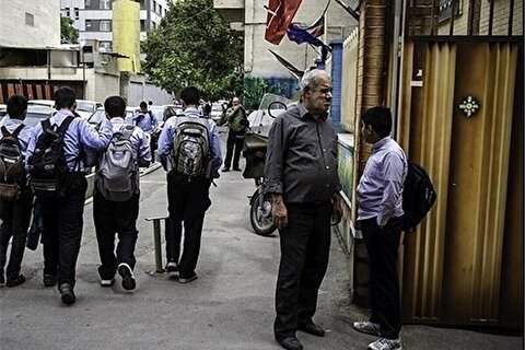 زمان انتشار دفترچه آزمون استخدام سرایدار مدرسه