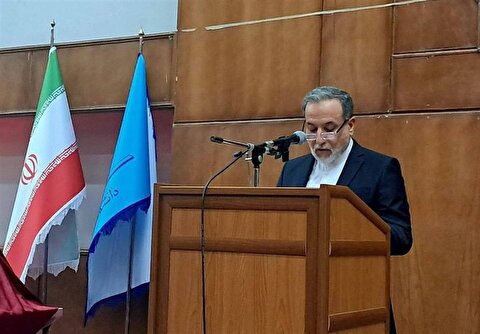 واکنش عراقچی به دستور ترامپ مبنی بر از سرگیری آزمایش سلاحهای هستهای