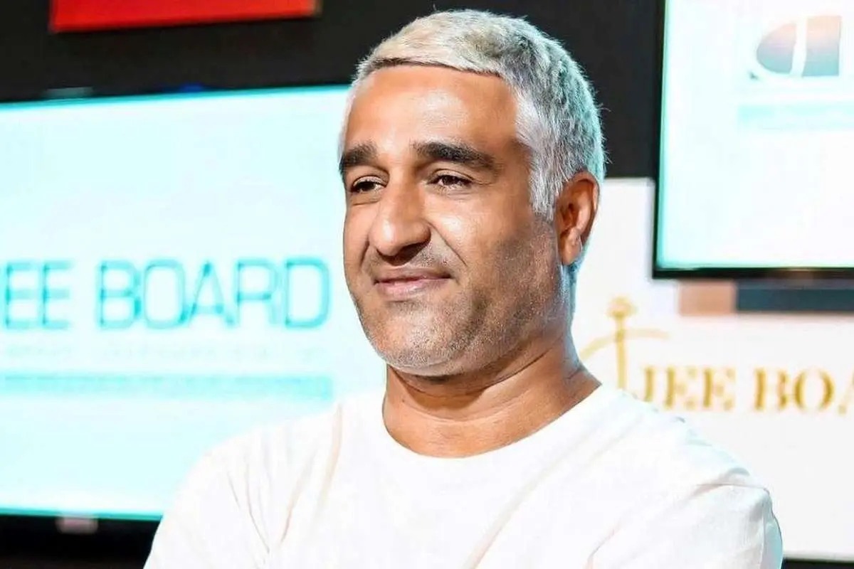 ‏ایراد خروج ‎پژمان جمشیدی از کشور، کجاست؟