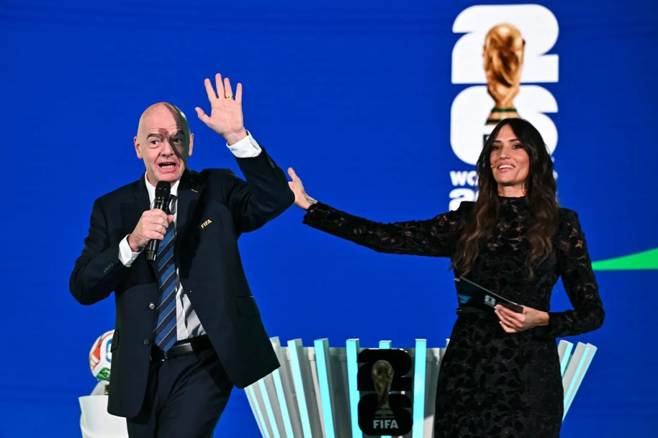 مجری مراسم قرعه‌کشی جام جهانی ۲۰۲۶ + عکس 