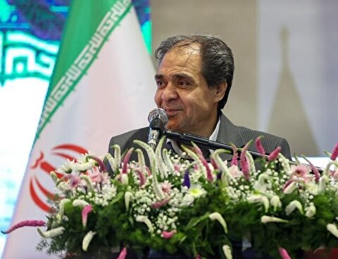 معاون وزیر بهداشت: نیمی از کارکنان وزارت بهداشت زنان هستند