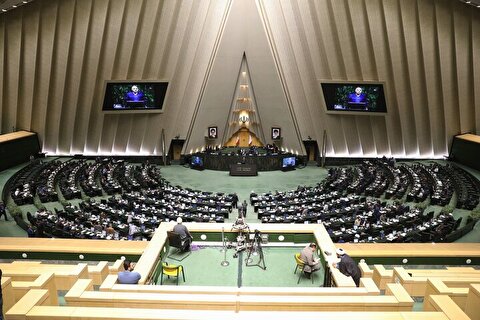 زنگ پایان مجلس به صدا درآمد؛ جلسات بعدی ۳۰ آذر برگزار می‌شود