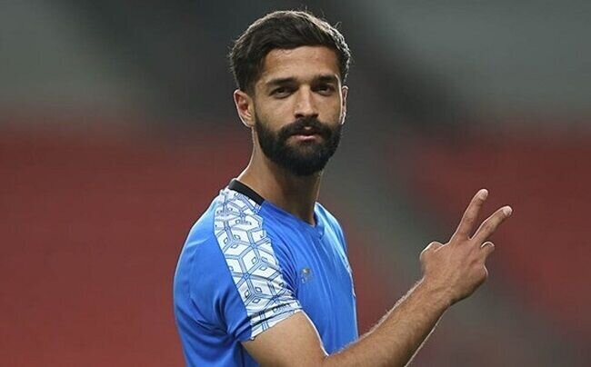 آرمین سهرابیان از استقلال اخراج شد