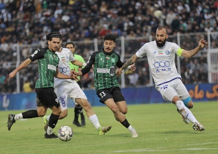 برتری آبی‌ها کافی نبود؛ خیبر با نمایش جنگنده امتیاز گرفت