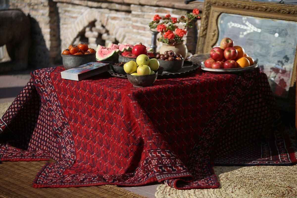 نگاهی به تاریخچه شب یلدا/ از آیین‌های باستان تا جشن‌های مدرن